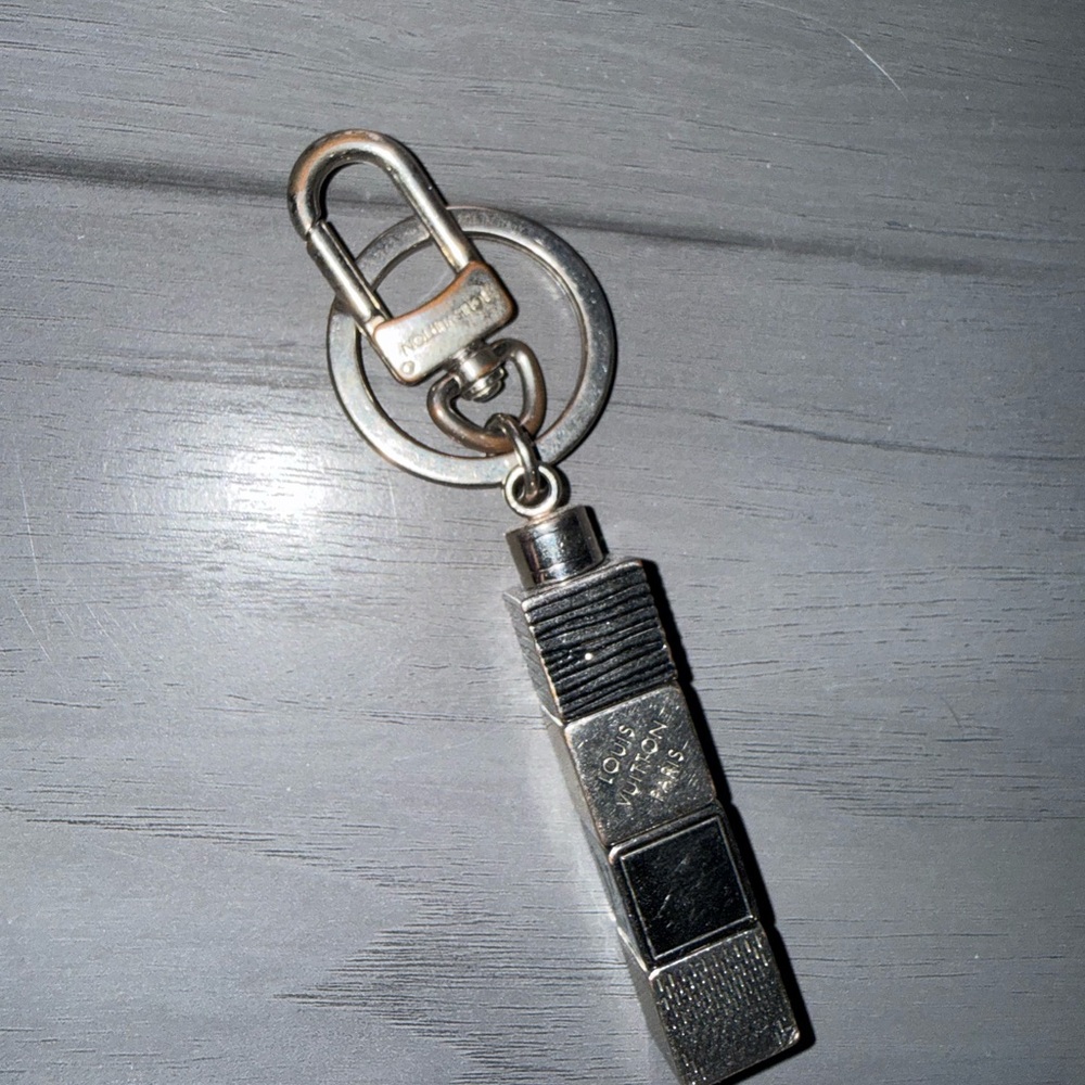 Louis Vuitton Damier Silver Key charm / Bag Charm